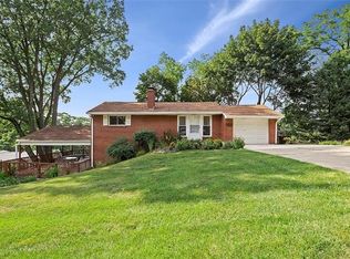 1130 Greenlawn Dr, Pittsburgh, PA 15220