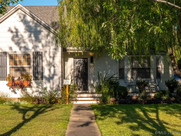 1201 S 9th St, McAlester, OK 74501