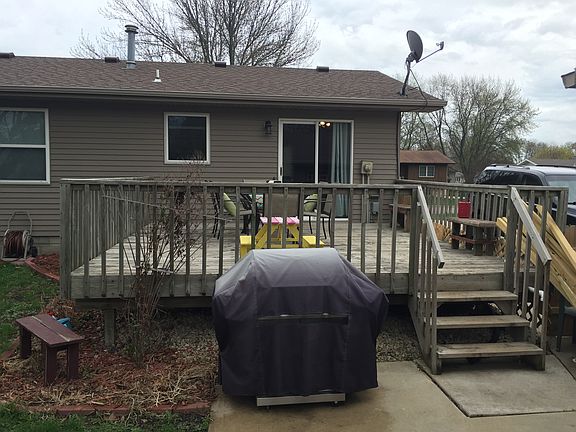 back deck and patio area