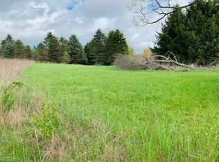 2224 W Garfield Rd, Columbiana, OH 44408