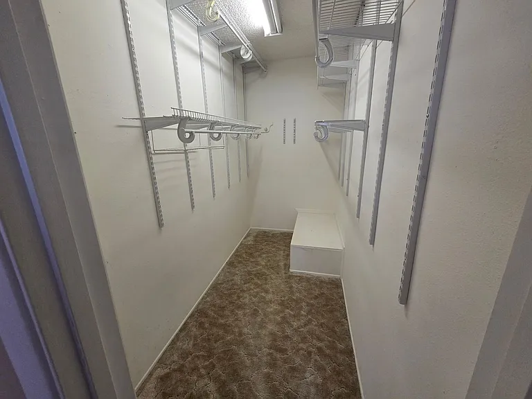 721 Laurelwood Dr #C — Photo 16