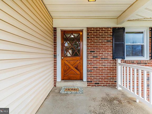 2nd image of 10223 Liberty Rd