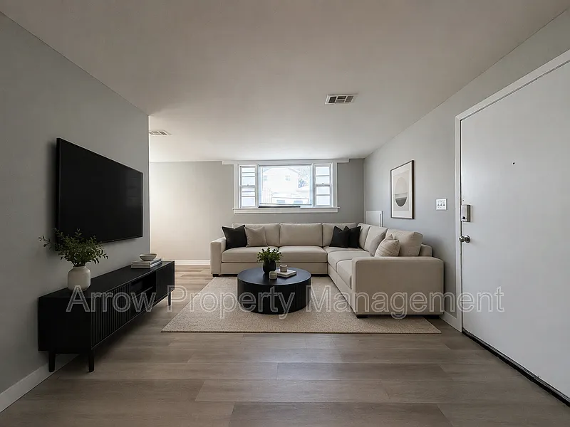 1 bed, 1.0 bath, 553 sqft, $795 — Photo 3