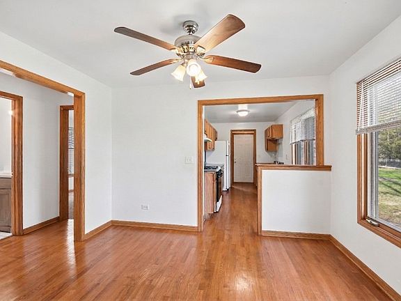 5th image of 303 Bruce Rd