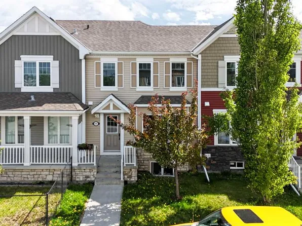 1507 N Windstone Rd SW, Airdrie, AB T4B 3X6