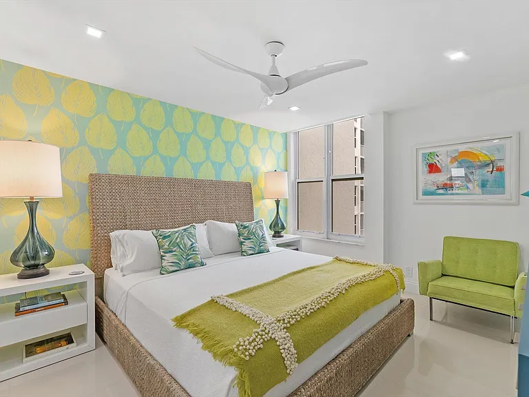 1391 S Ocean Blvd #906 — Photo 12