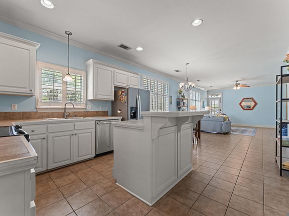 5th image of 9099 Lake Mist Dr