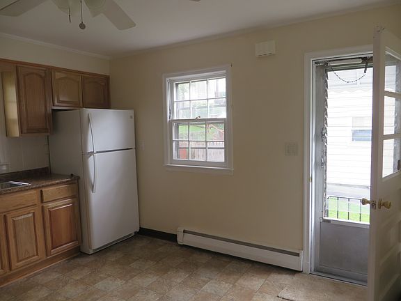 5th image of 20 Intervale Ave