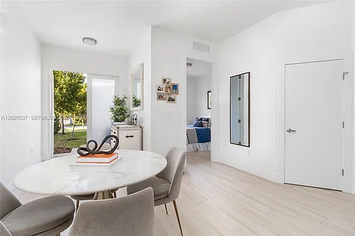 3362 SW 23rd Ter #3362 Photo 1