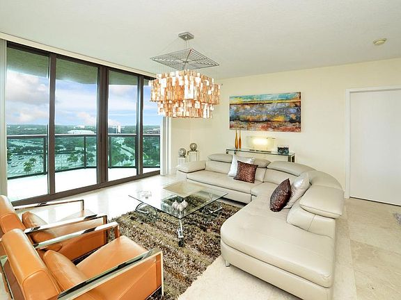 Home For Sale In The Landmark