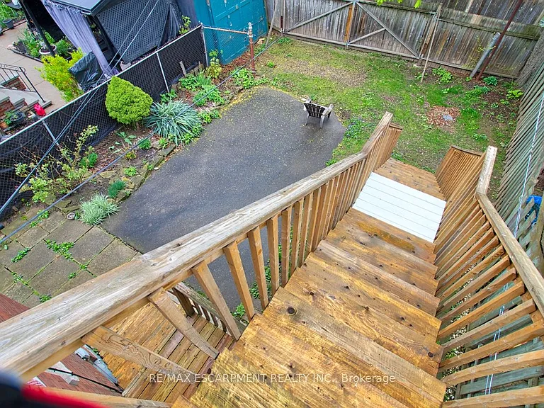 70 Spadina Ave #3 — Photo 14