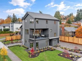 3222 W Bertona St, Seattle, WA 98199