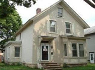 68 W 7th St, Winona, MN 55987