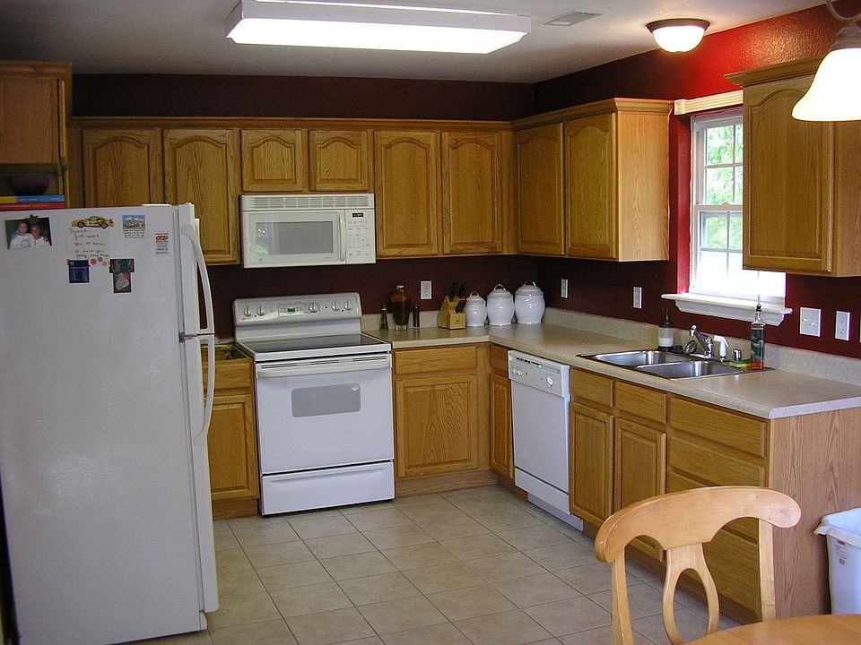 2nd image of 20894 Justin Dr #1073