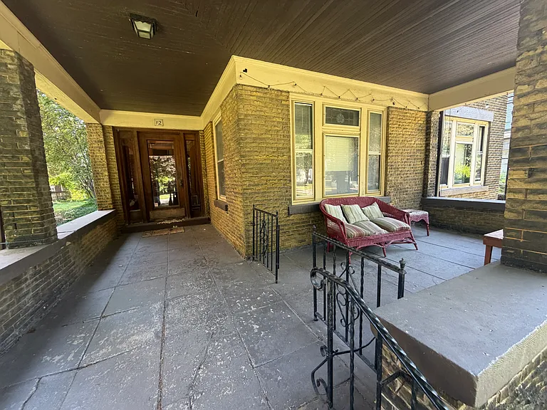 porch