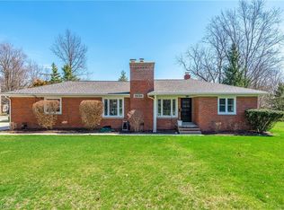 2639 Clague Rd, Westlake, OH 44145