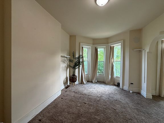 5th image of 311 Clinton Ave #1