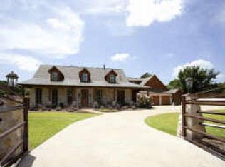 8920 Rumfield Rd, North Richland Hills, TX 76182