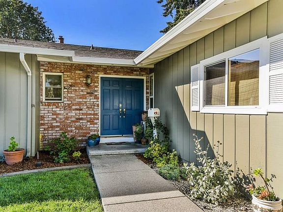 3rd image of 8072 Marquita Ct