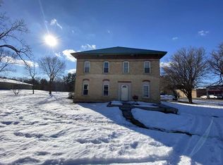 1105 N Wisconsin Ave, Muscoda, WI 53573