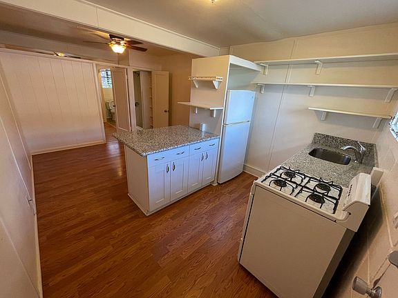 4th image of 1024 Green St #2