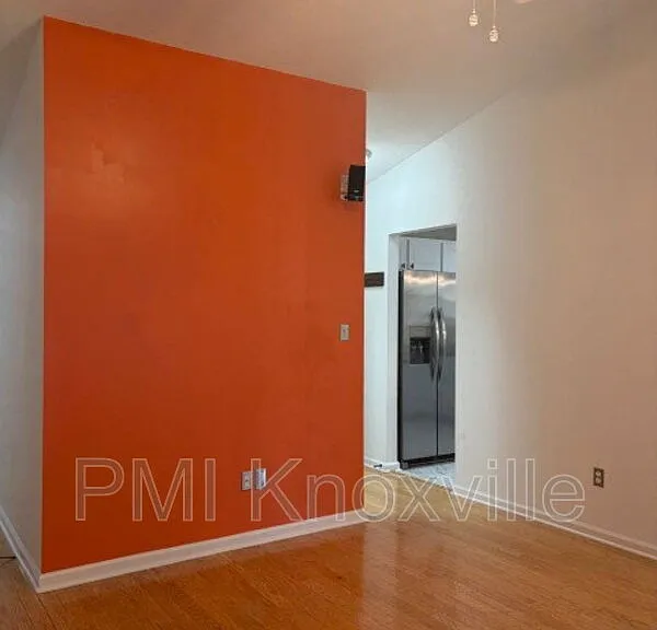 10311 Boston Ln — Photo 15