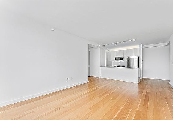3rd image of 189 Schermerhorn St APT 4M