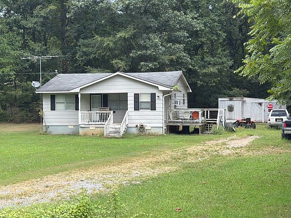2nd image of 611 Wilbanks Rd