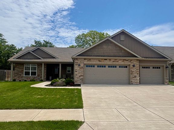 2nd image of 4648 Abbeyville Dr