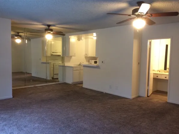 12558 Moorpark St #2, Studio City, CA 91604