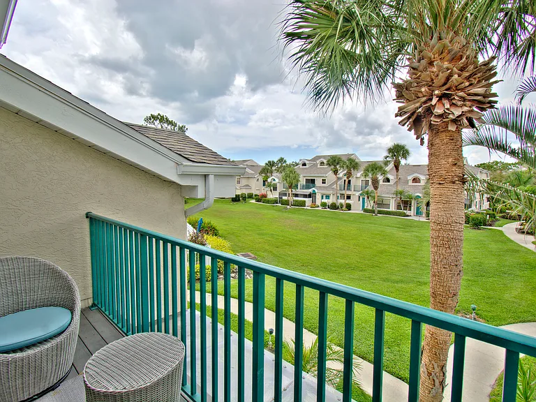 60 Emerald Woods Dr #B7 — Photo 31