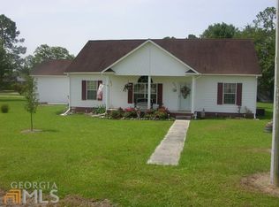 205 Mattie Dr, Metter, GA 30439