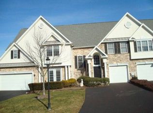 157 Carriage Ct, Harleysville, PA 19438