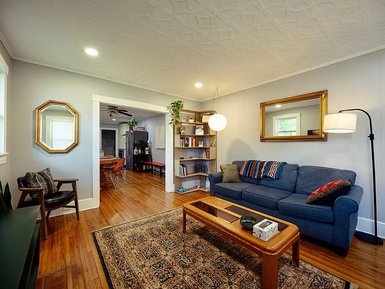 501 Collier Ave — Photo 1