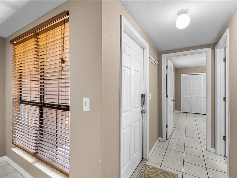 5864 SW 8th Pl — Photo 29