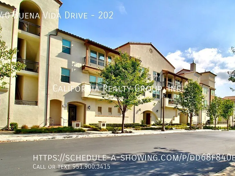 240 Buena Vida Dr #202 — Photo 4