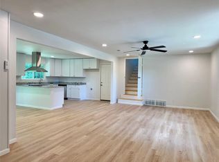 1421 S Scullin Ave, Denison, TX 75020