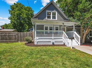 206 E 1st St, Lees Summit, MO 64063