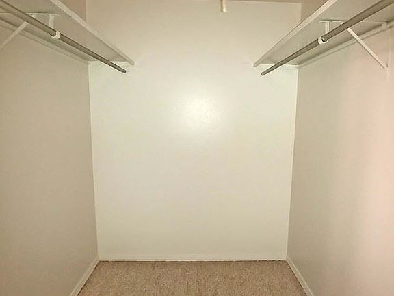3rd image of 706 27th Ave APT 105
