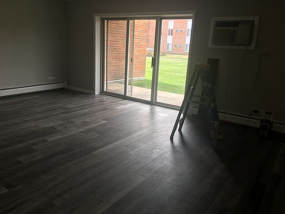 5th image of 4225 Saratoga Ave APT 105B