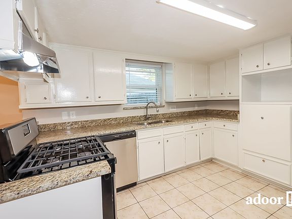 2nd image of 15719 Barbarossa Dr
