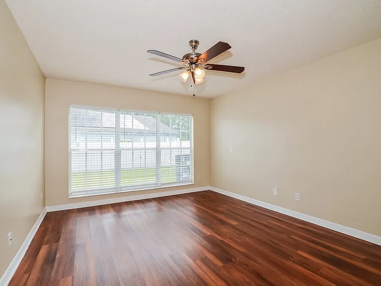 8603 Fort Jefferson Blvd — Photo 9