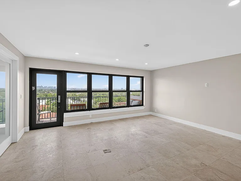 3200 Port Royale Dr N #1205 — Photo 6