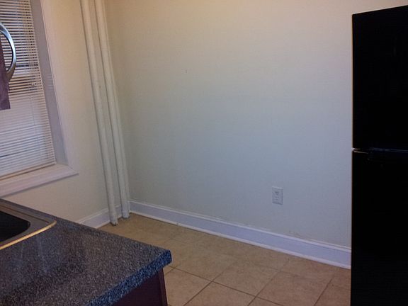 5th image of 3149 Kennedy Blvd APT 8A