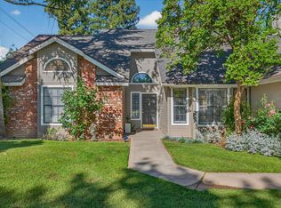 6413 N Arthur Ave, Fresno, CA