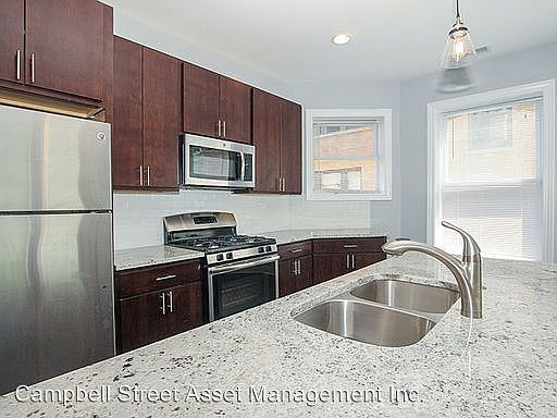 2nd image of 1240 W Carmen Ave