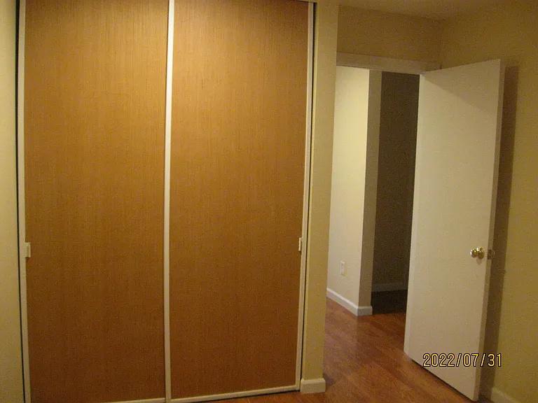 417 Bellevue Way SE — Photo 13