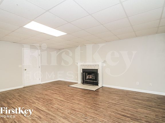 3rd image of 5041 Windsbury Ridge Rd