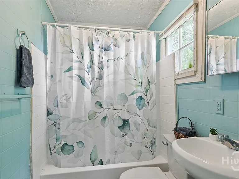 917 Elliott Ave — Photo 13
