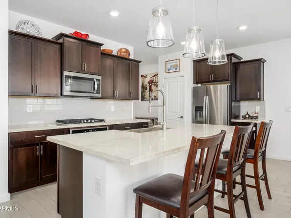 4402 W STICKLEAF Way, San Tan Valley, AZ 85144